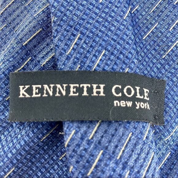 Kenneth Cole Silk Necktie - Picture 3 of 4